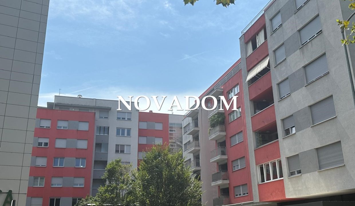 aed28698-1cb4-493c-b831-bd923de7282c